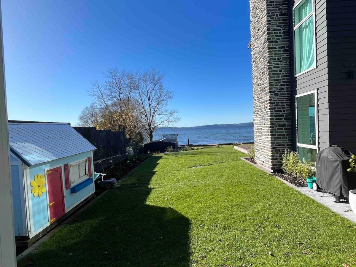 Cozy Lakeside Oasis Rotorua Exterior photo